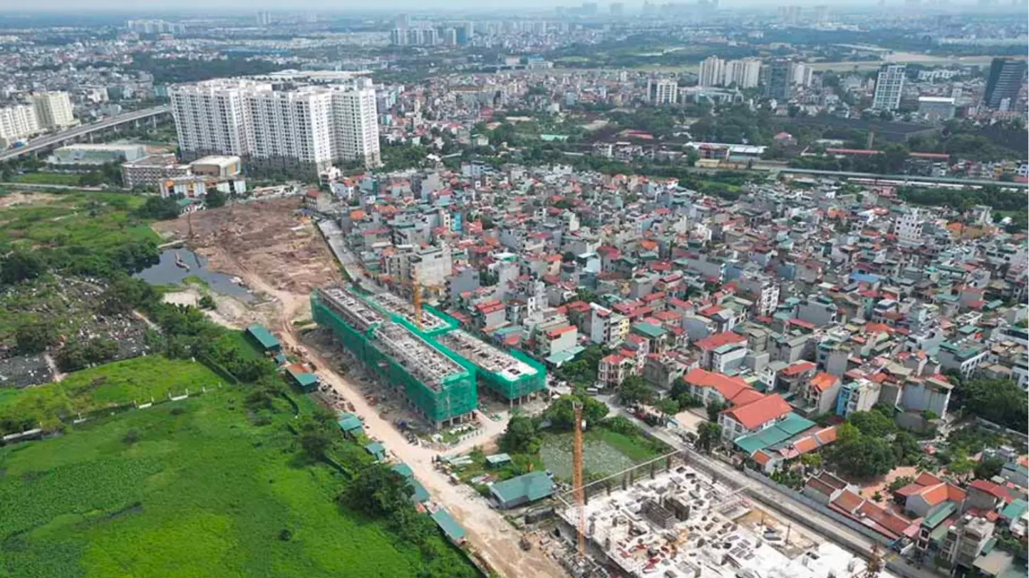 Nhà ở xã hội tăng tốc, thị trường BĐS vẫn lệch pha